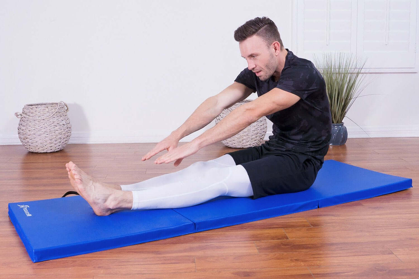 Tri-Fold Folding Exercise Mat - 6 x 4 by Jupiter Gear